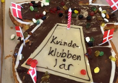 Kagekone i anledningen af Kvindeklubbens 1 års fødselsdag.